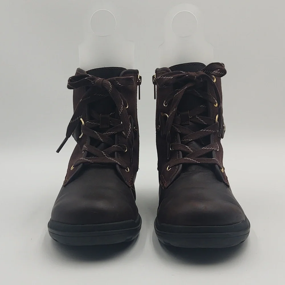 UGG Lace Up Boots Brown Suede Leather 7.5 Hiking Gorpcore Après Ski